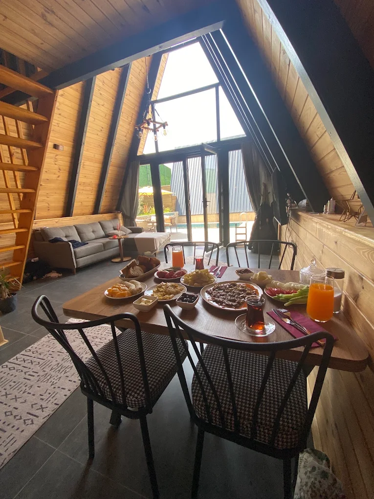 KarBeyaz Bungalov fotoğrafı